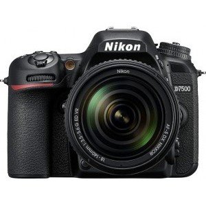 similar to Nikon D7500